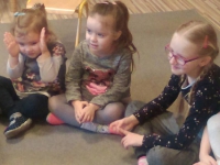 Akademia Emocji - Człowiek zdziwiony_1